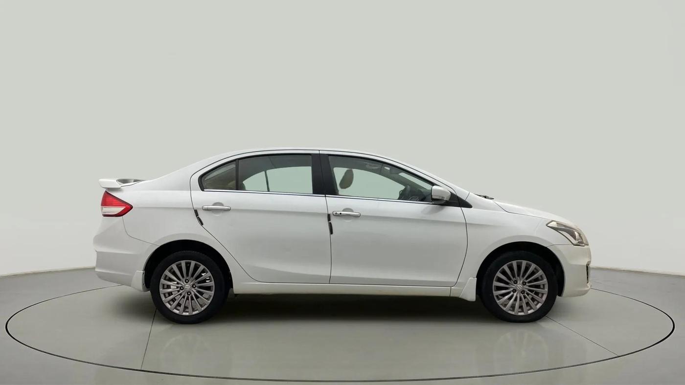 2017 Maruti Ciaz ALPHA 1.4 PETROL, Petrol, Manual, 63,195 km, Right Side View