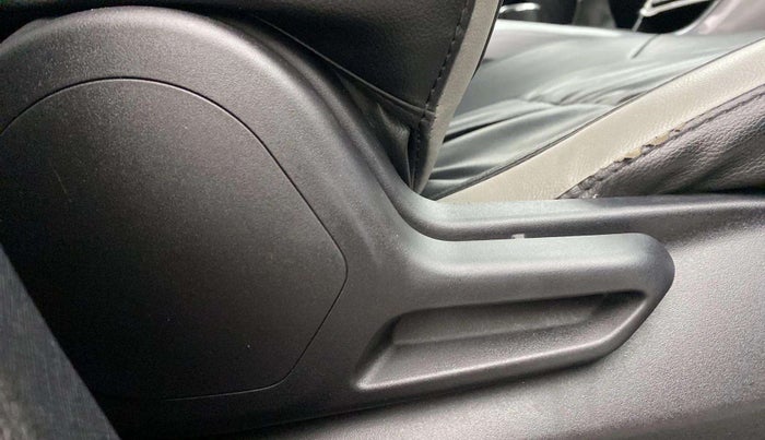 2022 Tata NEXON XE PETROL, Petrol, Manual, 14,826 km, Driver Side Adjustment Panel