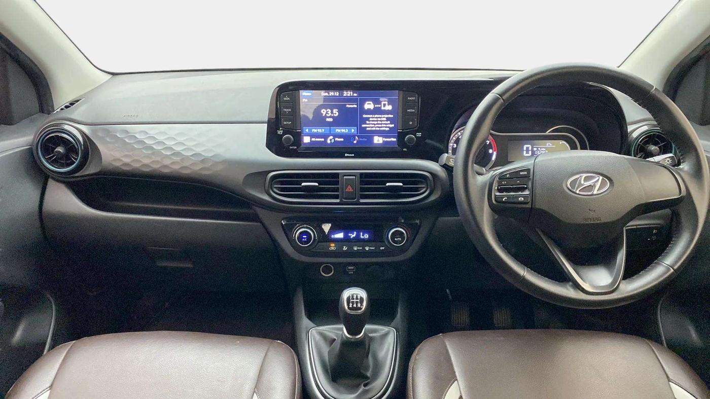 2021 Hyundai GRAND I10 NIOS SPORTZ 1.2 KAPPA VTVT DUAL TONE, Petrol, Manual, 32,524 km, Dashboard