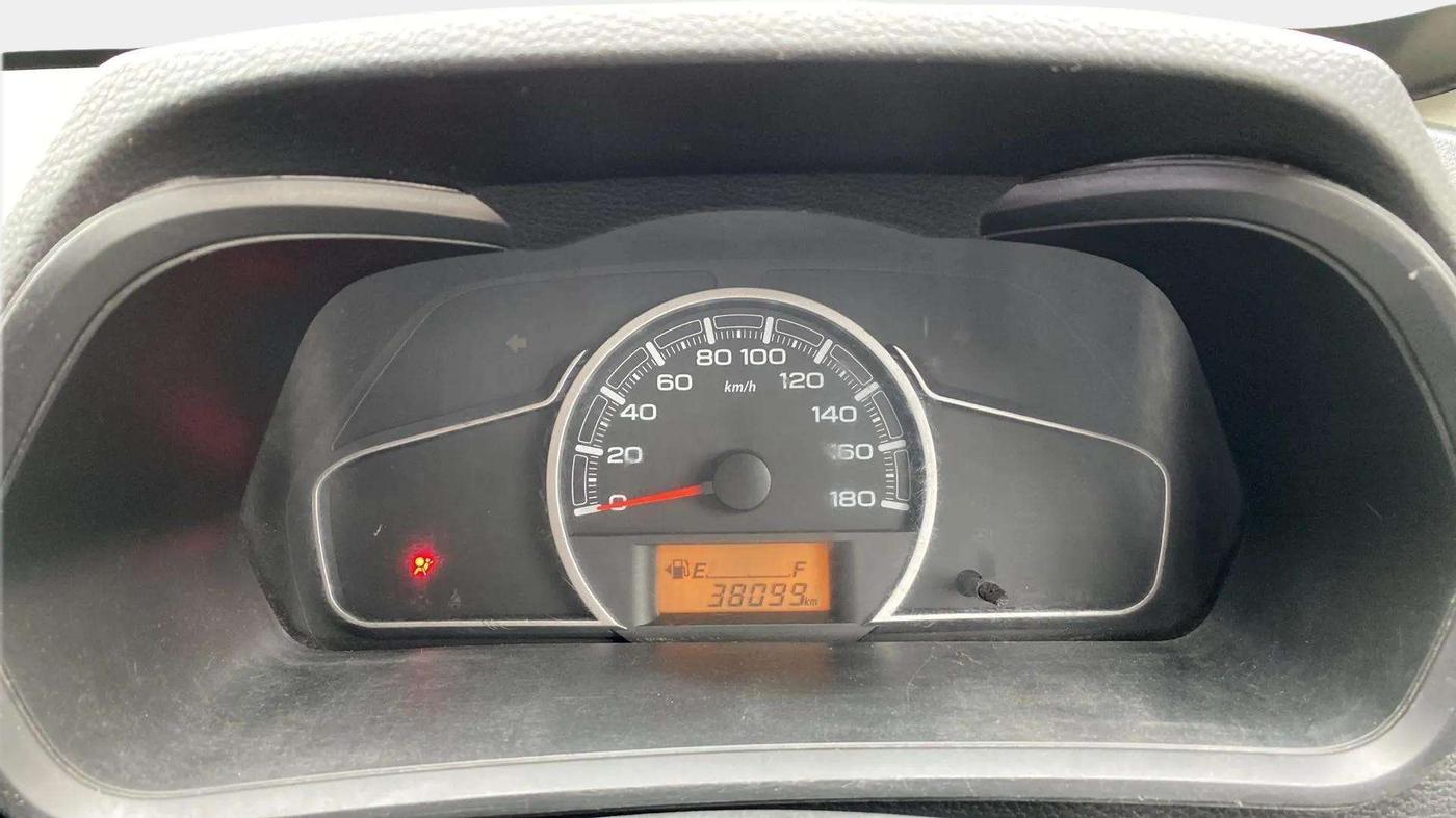 2023 Maruti Alto LXI O, Petrol, Manual, 38,106 km, Odometer Image