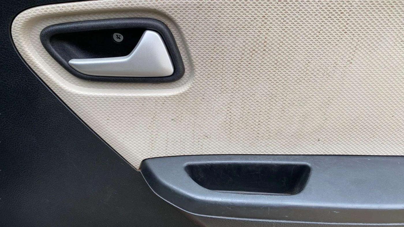 2023 Maruti Alto LXI O, Petrol, Manual, 38,106 km, Driver Side Door Panels Control