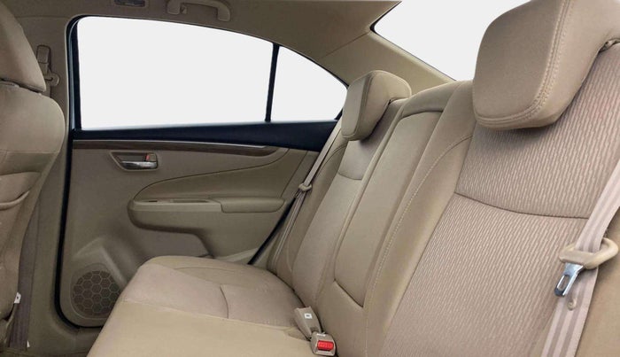 2022 Maruti Ciaz ZETA AT 1.5  SHVS PETROL, Petrol, Automatic, 32,018 km, Right Side Rear Door Cabin