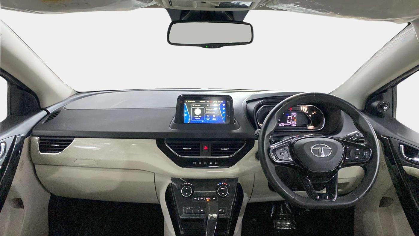 2023 Tata NEXON XZA PLUS LUXURY SUNROOF PETROL, Petrol, Automatic, 13,930 km, Dashboard