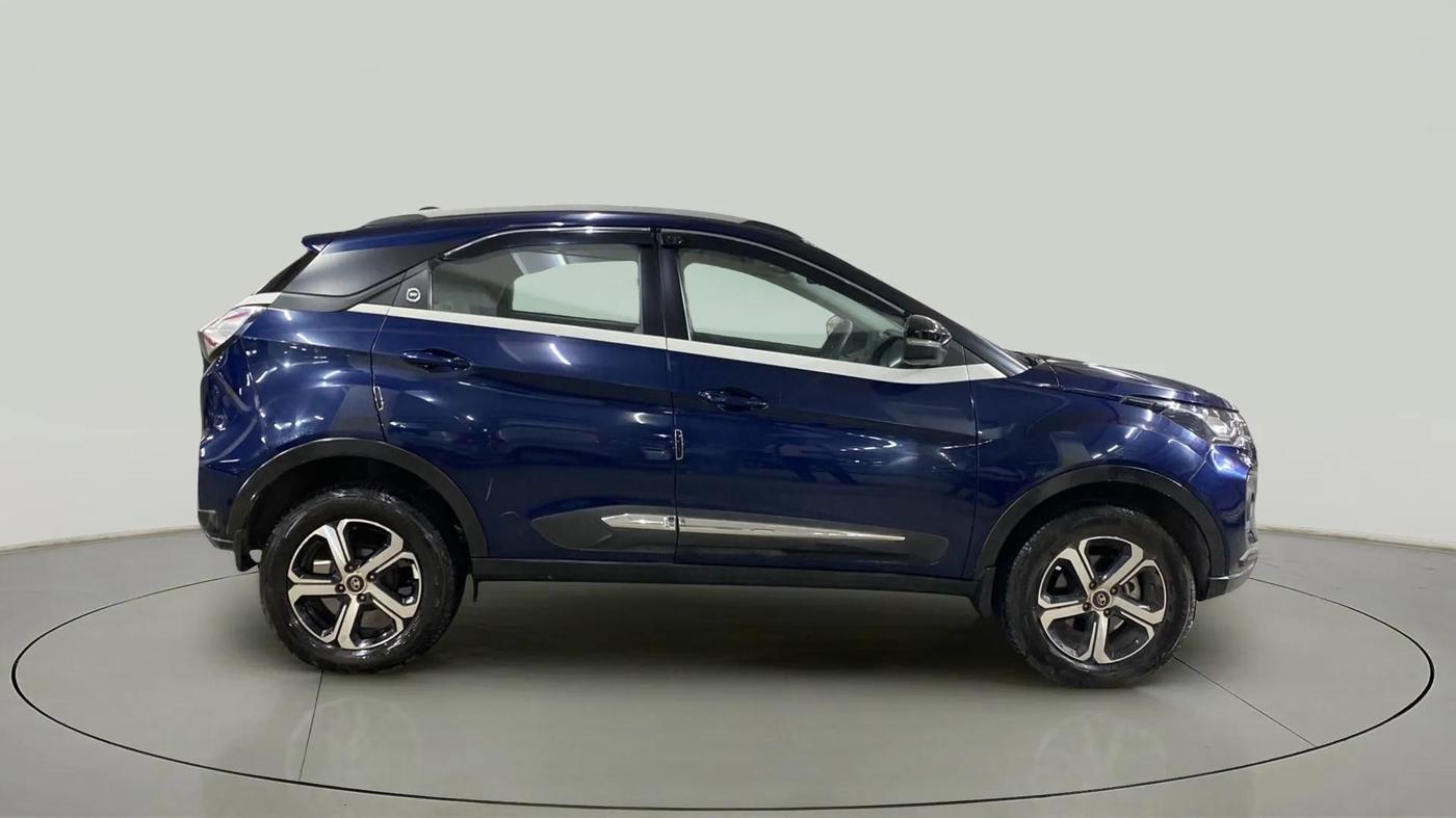 2023 Tata NEXON XZA PLUS LUXURY SUNROOF PETROL, Petrol, Automatic, 13,930 km, Right Side View