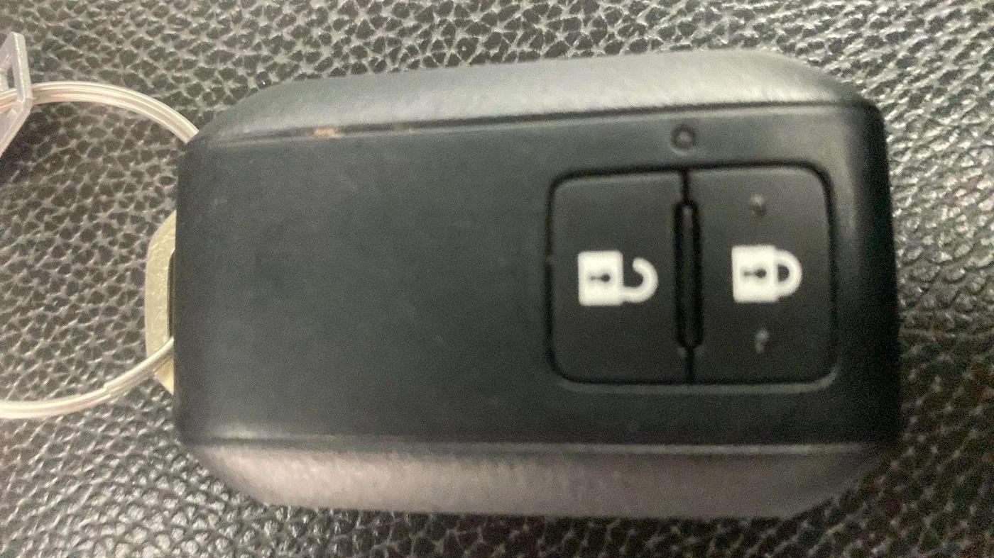 2019 Maruti XL6 ALPHA AT, Petrol, Automatic, 38,516 km, Key Close Up