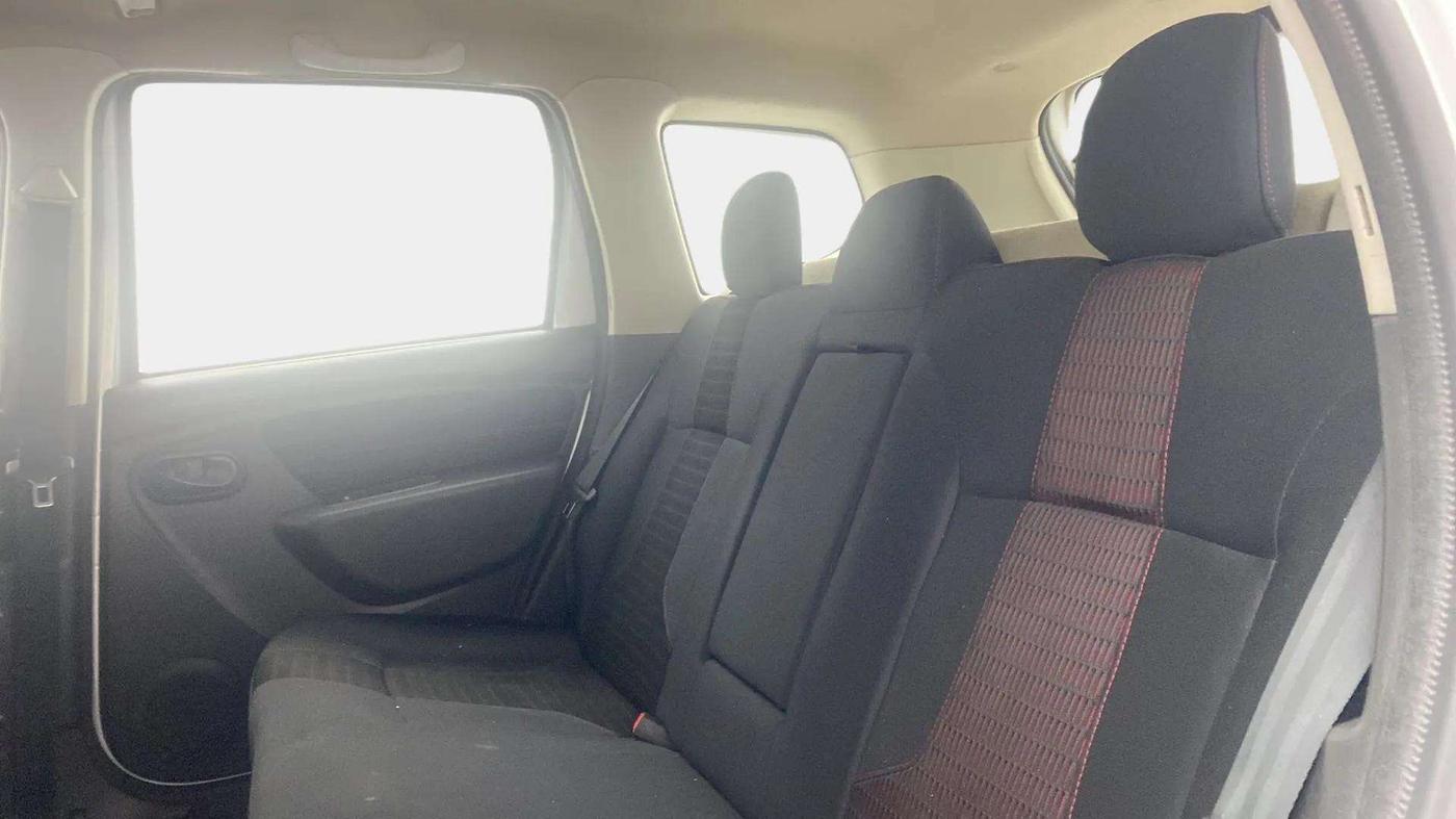 2017 Renault Duster RXS CVT, Petrol, Automatic, 47,584 km, Right Side Rear Door Cabin