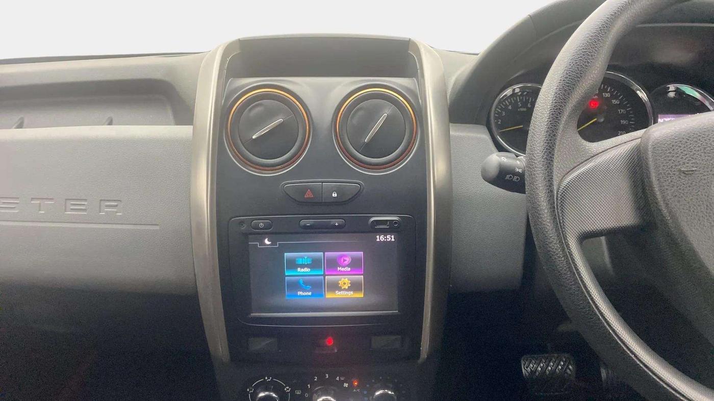 2017 Renault Duster RXS CVT, Petrol, Automatic, 47,584 km, Air Conditioner