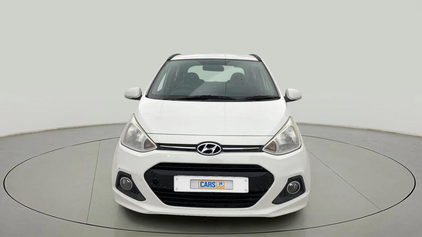 2015 Hyundai Grand i10 SPORTZ 1.2 KAPPA VTVT, Petrol, Manual, 49,770 km, Front