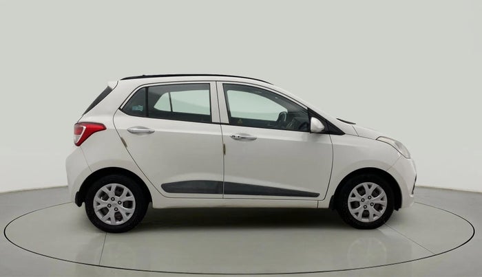 2015 Hyundai Grand i10 SPORTZ 1.2 KAPPA VTVT, Petrol, Manual, 49,770 km, Right Side View