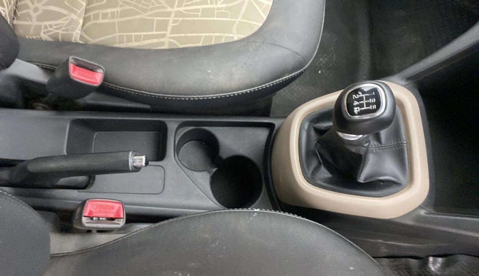 2015 Hyundai Grand i10 SPORTZ 1.2 KAPPA VTVT, Petrol, Manual, 49,770 km, Gear Lever