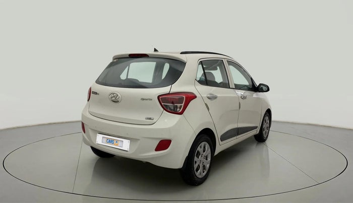 2015 Hyundai Grand i10 SPORTZ 1.2 KAPPA VTVT, Petrol, Manual, 49,770 km, Right Back Diagonal