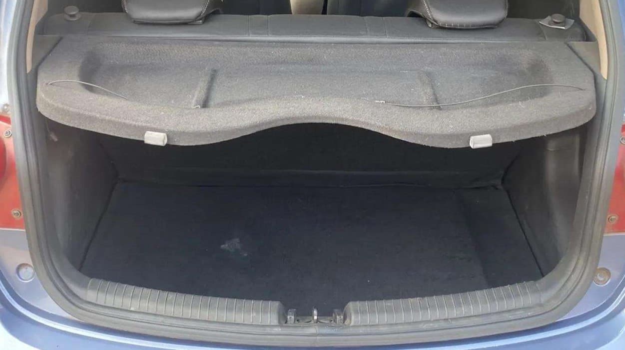 2015 Hyundai Grand i10 ASTA AT 1.2 KAPPA VTVT, Petrol, Automatic, 71,813 km, Boot Inside