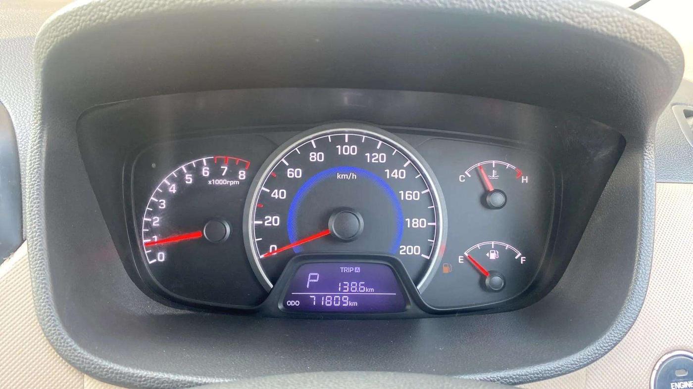 2015 Hyundai Grand i10 ASTA AT 1.2 KAPPA VTVT, Petrol, Automatic, 71,813 km, Odometer Image