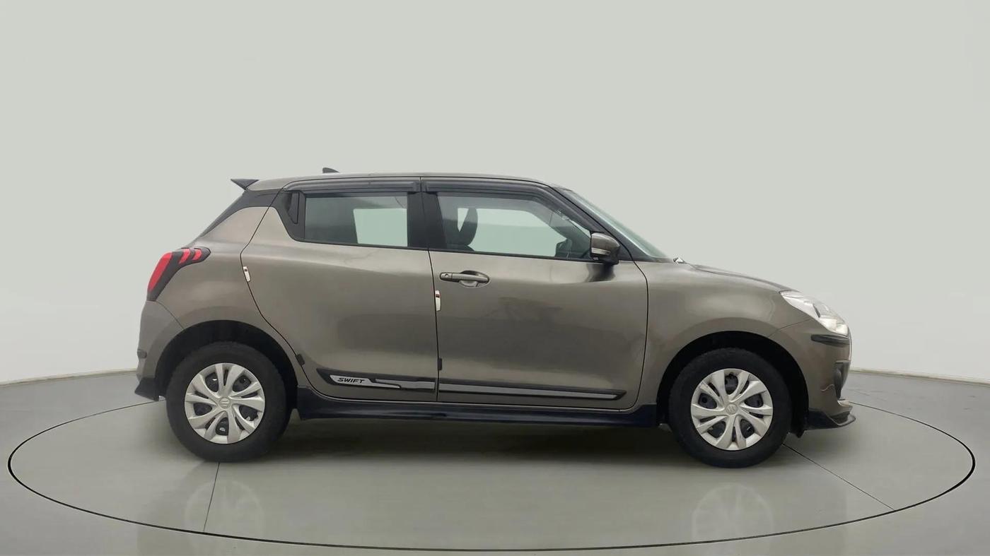 2021 Maruti Swift VXI, Petrol, Manual, 28,332 km, Right Side View