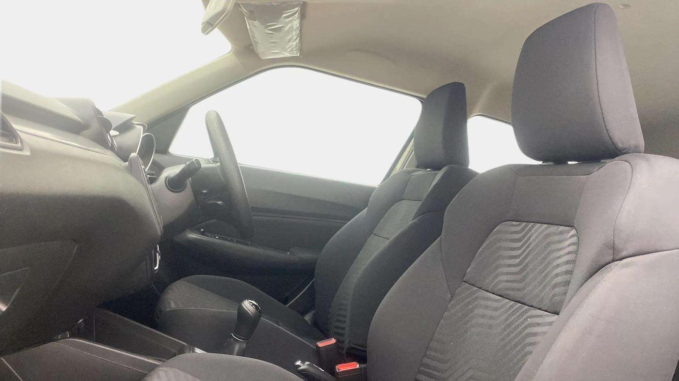 2021 Maruti Swift VXI, Petrol, Manual, 28,332 km, Right Side Front Door Cabin