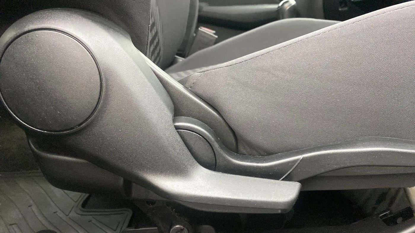 2021 Maruti Swift VXI, Petrol, Manual, 28,332 km, Driver Side Adjustment Panel