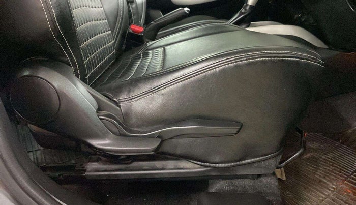 2018 Maruti Baleno ALPHA CVT PETROL 1.2, Petrol, Automatic, 31,525 km, Driver Side Adjustment Panel
