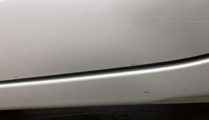 2022 Maruti Swift VXI, Petrol, Manual, 54,470 km, Left running board - Minor scratches