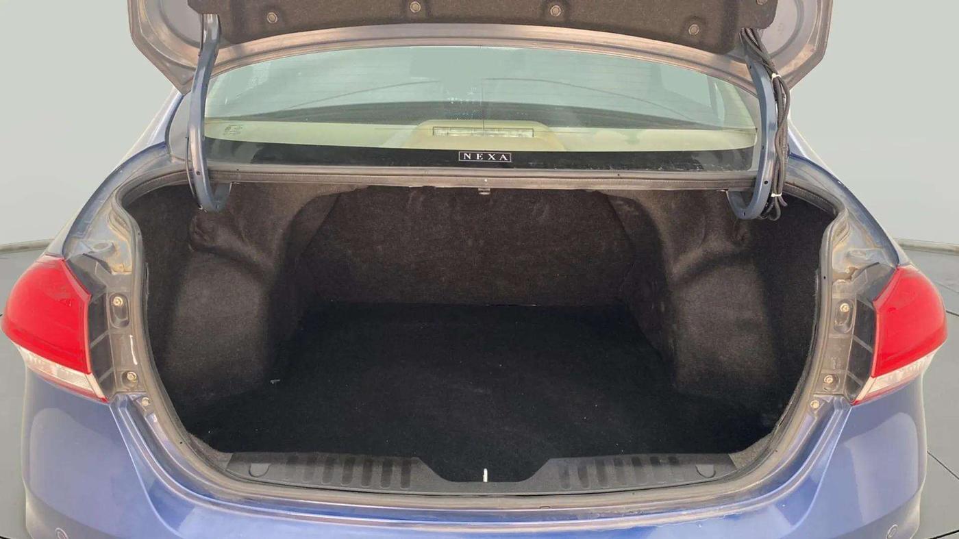 2021 Maruti Ciaz ALPHA  AT 1.5 SHVS PETROL, Petrol, Automatic, 38,539 km, Boot Inside