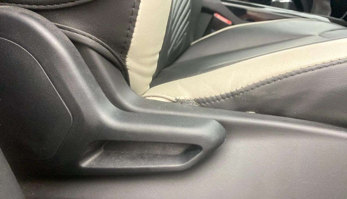 2024 Tata NEXON PURE 1.2 PETROL, Petrol, Manual, 4,501 km, Driver Side Adjustment Panel