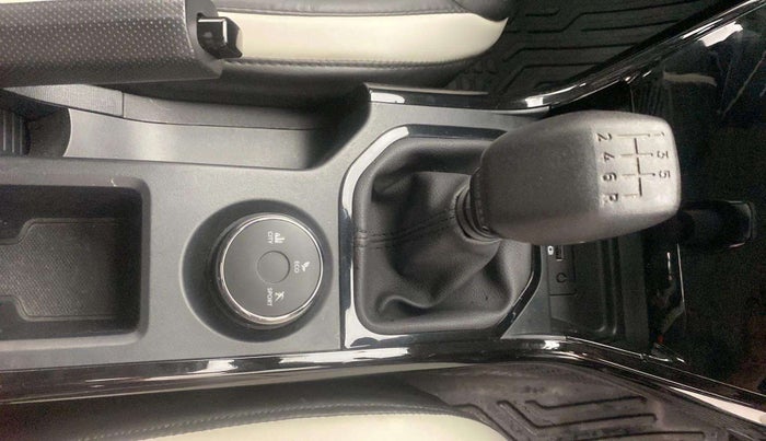 2024 Tata NEXON PURE 1.2 PETROL, Petrol, Manual, 4,501 km, Gear Lever