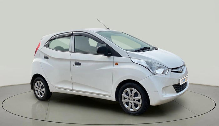 2018 Hyundai Eon MAGNA +, Petrol, Manual, 35,180 km, Right Front Diagonal