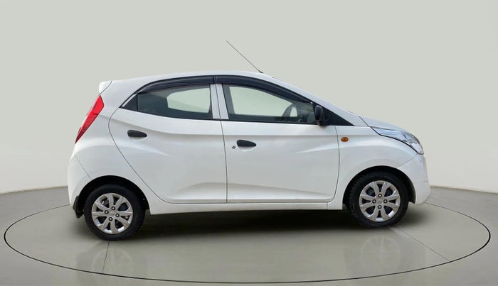 2018 Hyundai Eon MAGNA +, Petrol, Manual, 35,180 km, Right Side View