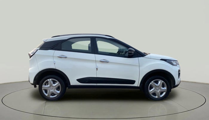 2022 Tata NEXON XM PLUS SUNROOF DIESEL, Diesel, Manual, 18,985 km, Right Side View