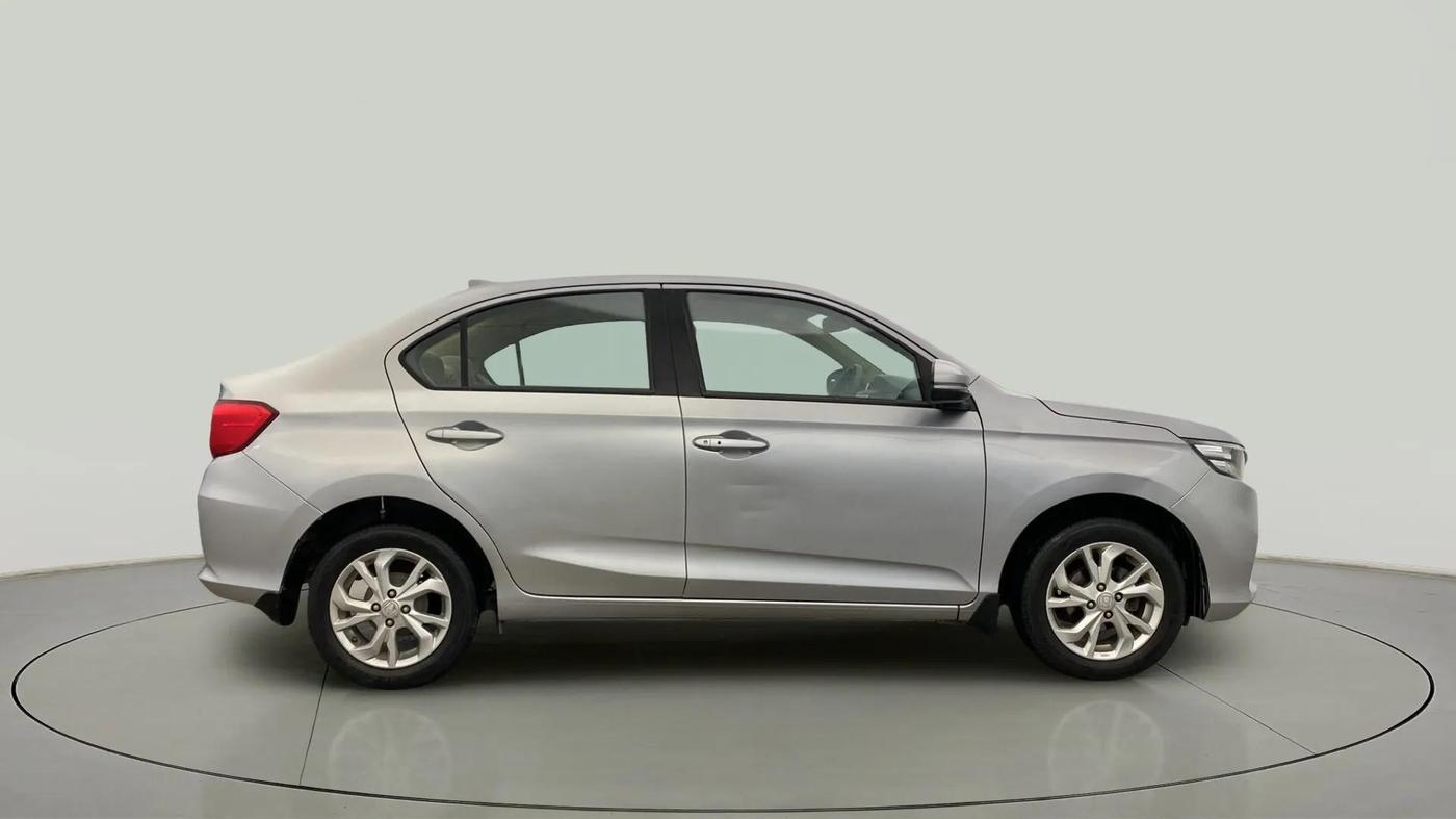 2018 Honda Amaze 1.2L I-VTEC VX, Petrol, Manual, 38,106 km, Right Side View