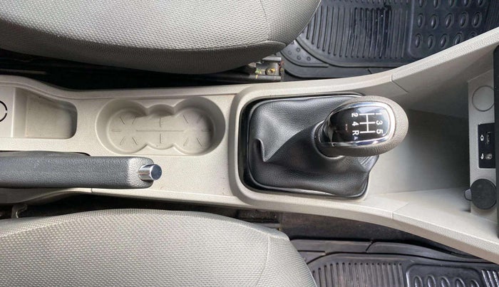 2017 Tata Tiago XZ PETROL, Petrol, Manual, 8,690 km, Gear Lever