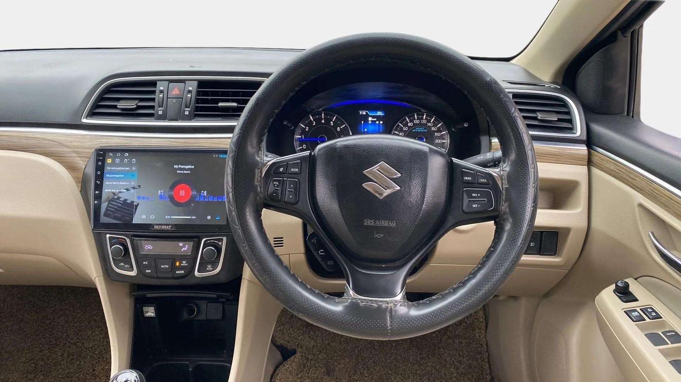 2018 Maruti Ciaz ALPHA 1.5 SHVS PETROL, Petrol, Manual, 75,402 km, Steering Wheel Close Up