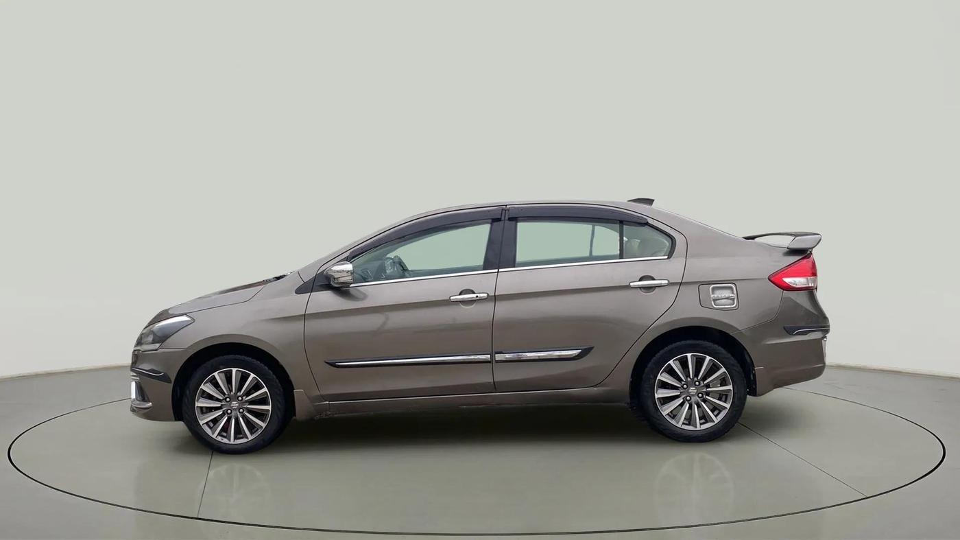 2018 Maruti Ciaz ALPHA 1.5 SHVS PETROL, Petrol, Manual, 75,402 km, Left Side