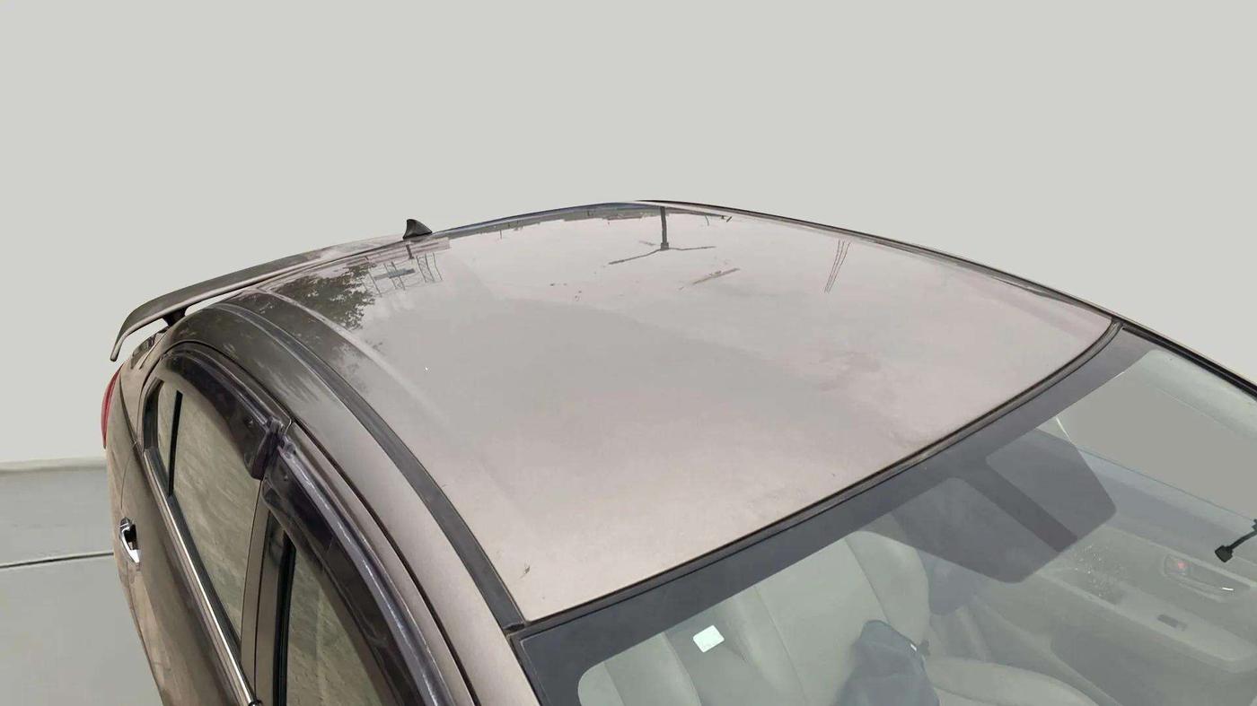 2018 Maruti Ciaz ALPHA 1.5 SHVS PETROL, Petrol, Manual, 75,402 km, Roof