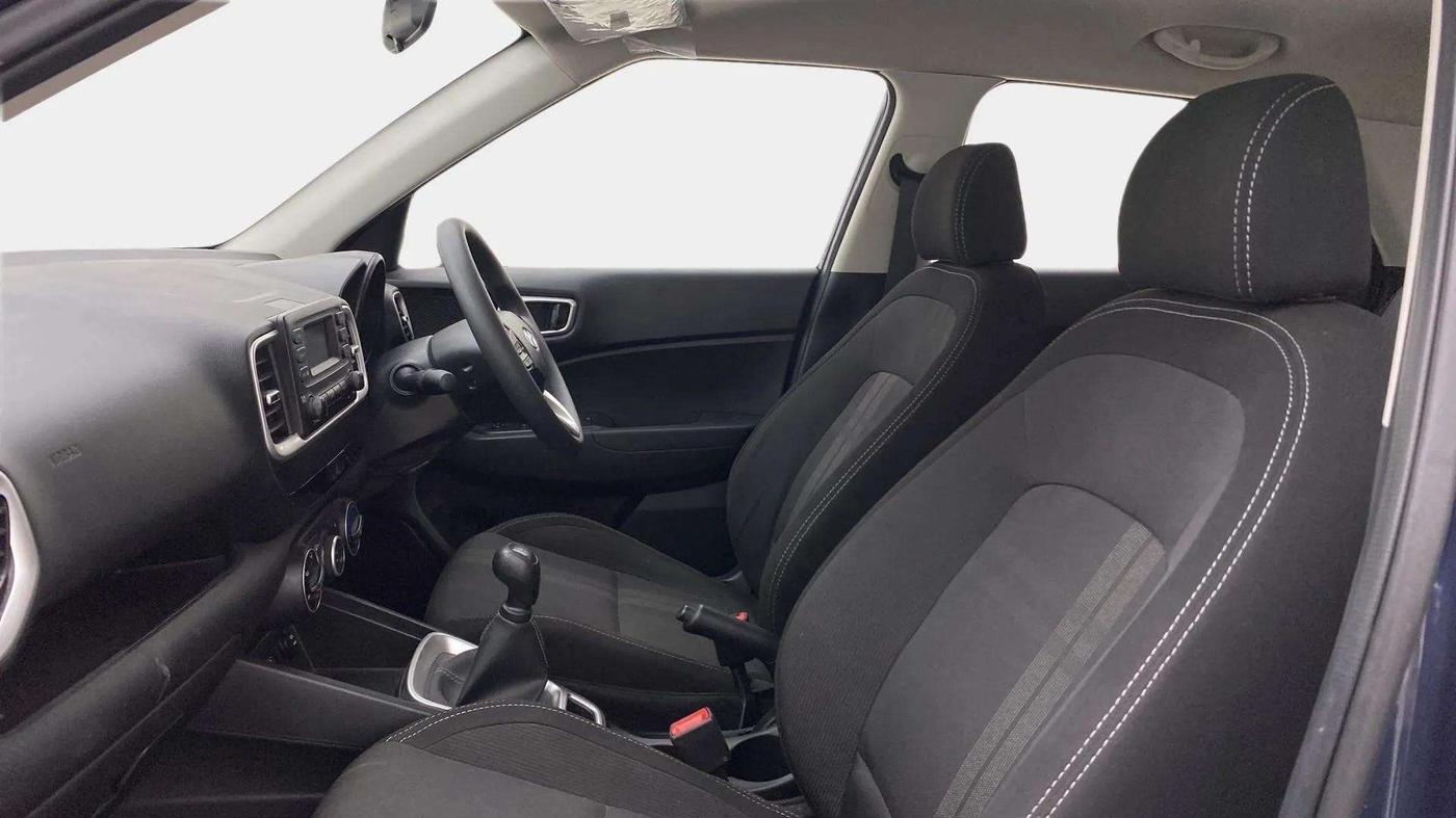 2021 Hyundai VENUE S 1.2, Petrol, Manual, 29,750 km, Right Side Front Door Cabin