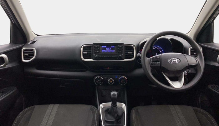 2021 Hyundai VENUE S 1.2, Petrol, Manual, 29,750 km, Dashboard