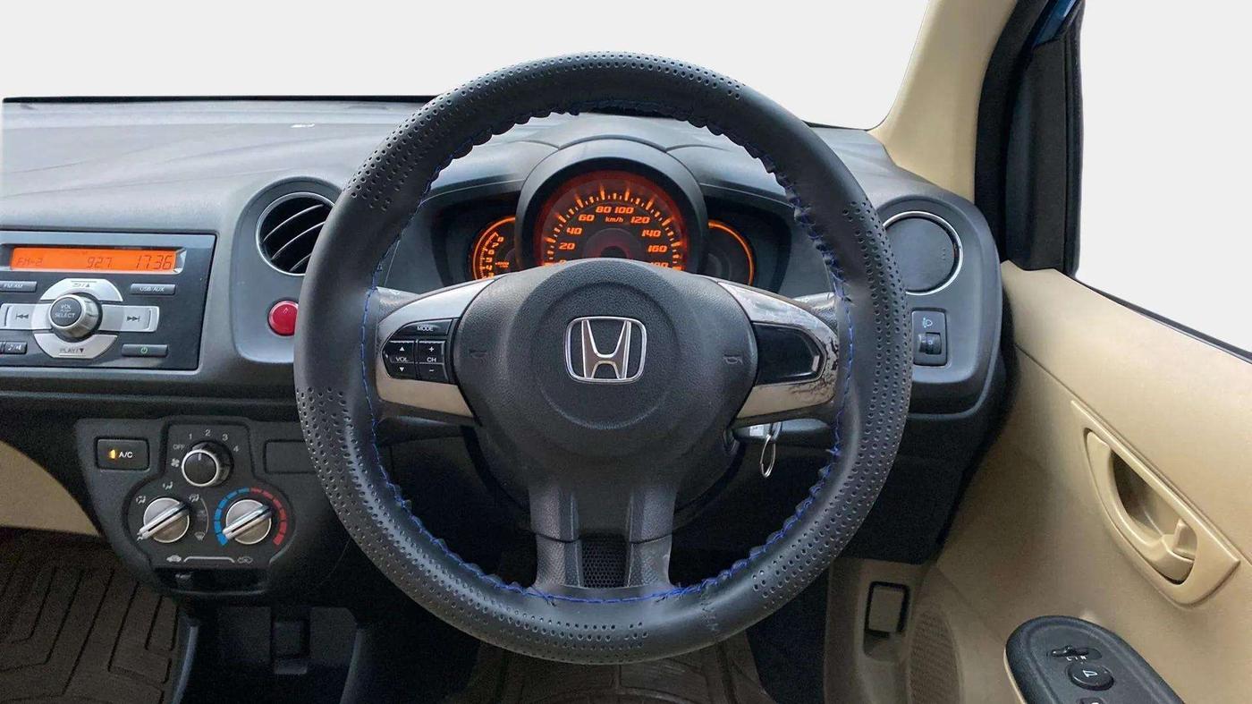 2014 Honda Amaze 1.2L I-VTEC S, Petrol, Manual, 66,964 km, Steering Wheel Close Up