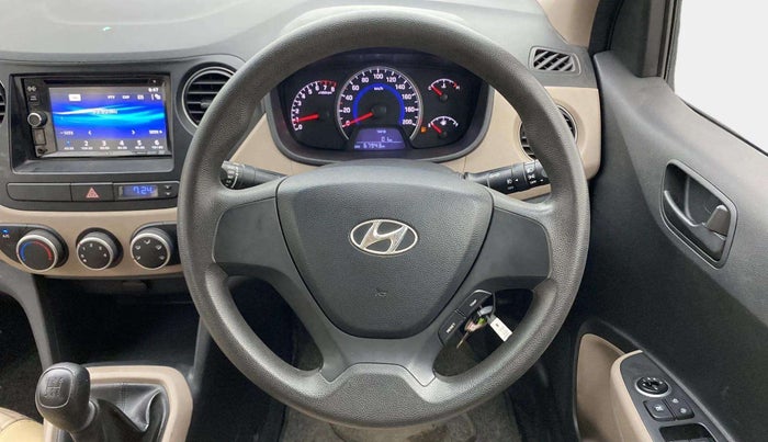 2014 Hyundai Grand i10 MAGNA 1.2 KAPPA VTVT, Petrol, Manual, 67,921 km, Steering Wheel Close Up