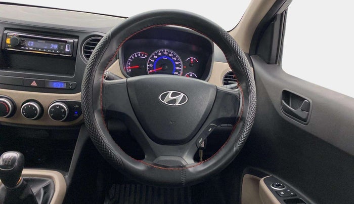 2016 Hyundai Grand i10 MAGNA 1.2 KAPPA VTVT, CNG, Manual, 58,415 km, Steering Wheel Close Up