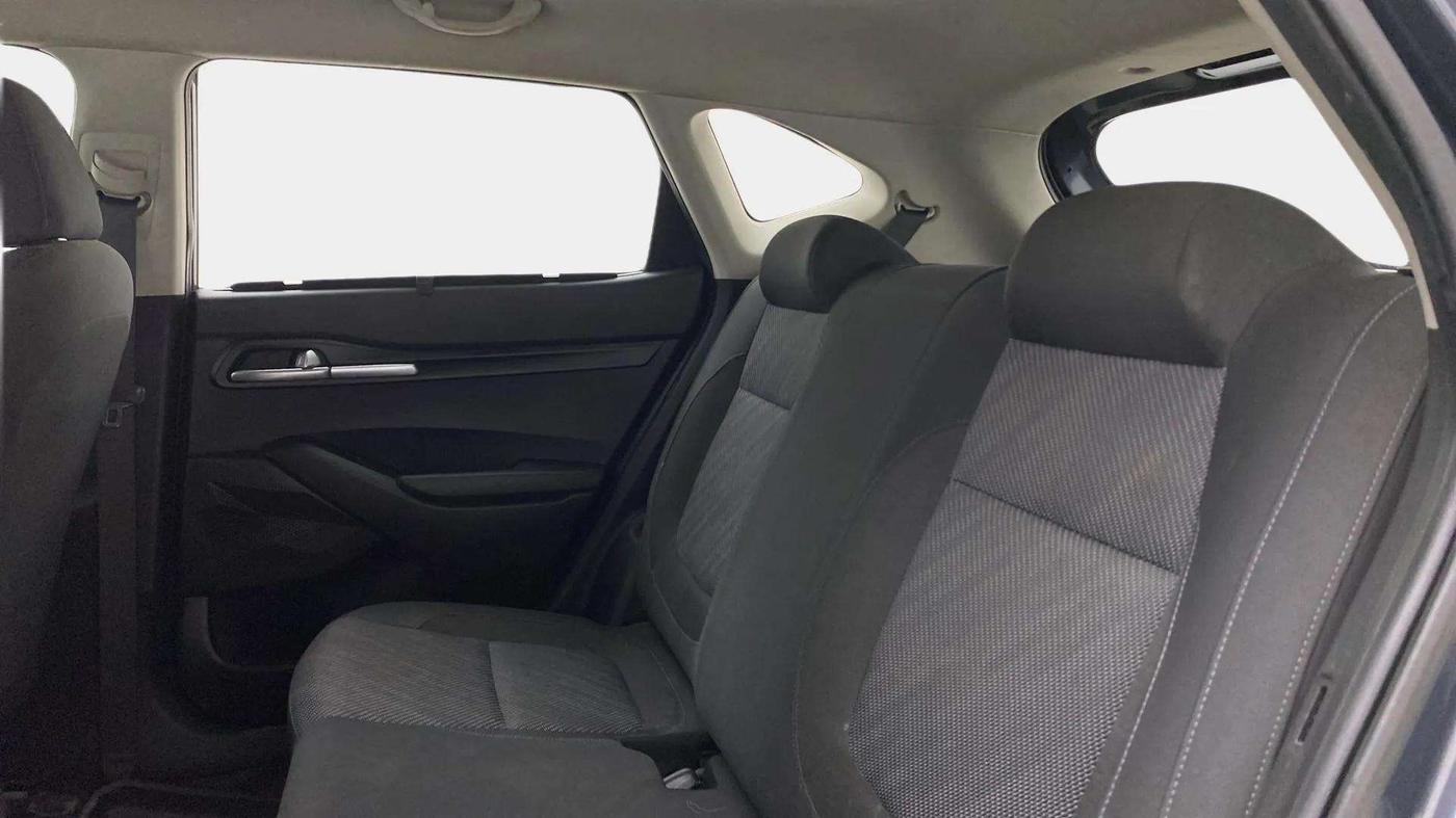 2022 KIA SELTOS HTK PLUS AT 1.5 DIESEL, Diesel, Automatic, 49,196 km, Right Side Rear Door Cabin