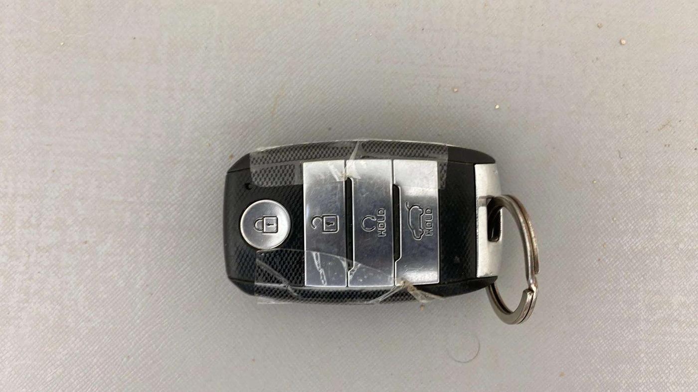 2022 KIA SELTOS HTK PLUS AT 1.5 DIESEL, Diesel, Automatic, 49,196 km, Key Close Up