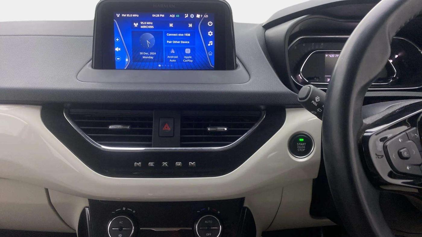 2022 Tata NEXON XZ PLUS DIESEL (L), CNG, Manual, 36,607 km, Air Conditioner
