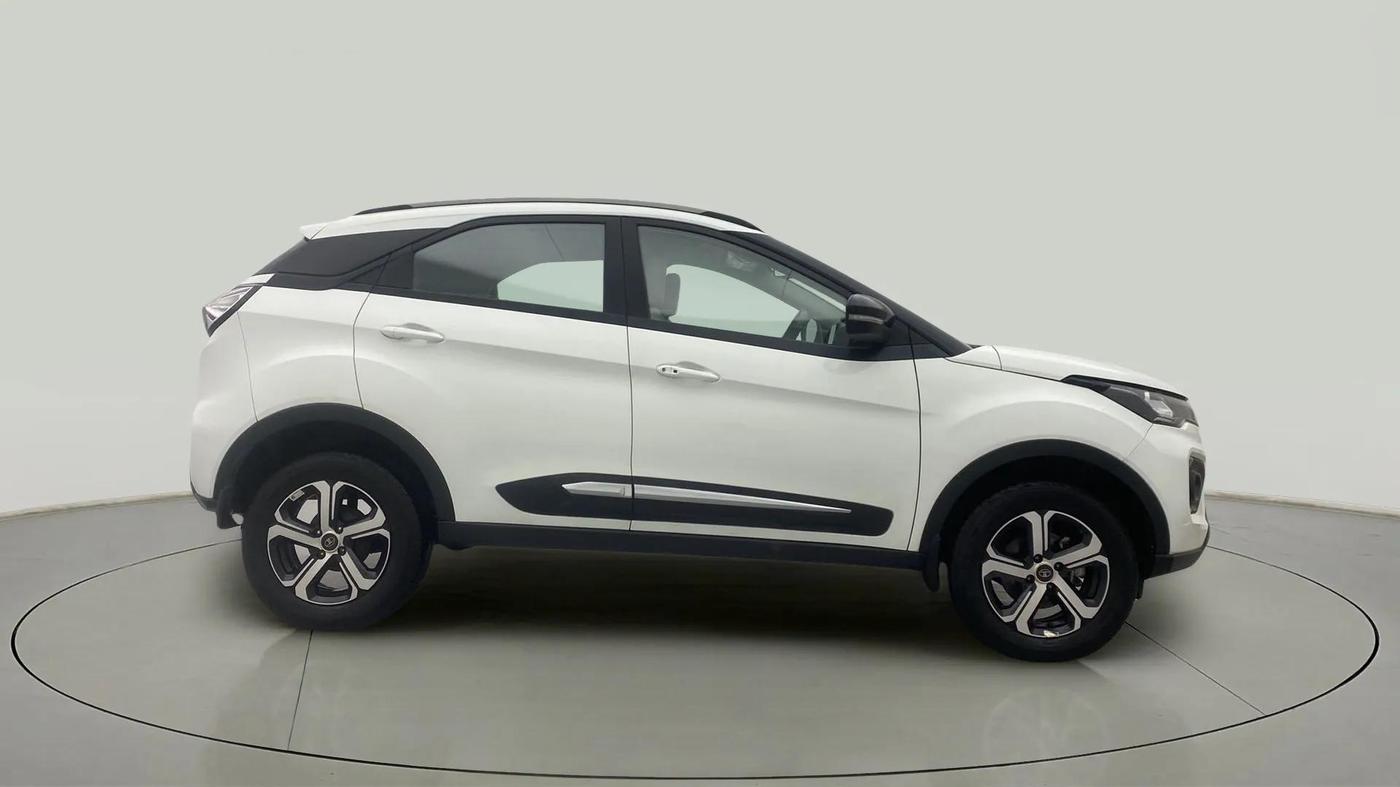 2022 Tata NEXON XZ PLUS DIESEL (L), CNG, Manual, 36,607 km, Right Side View