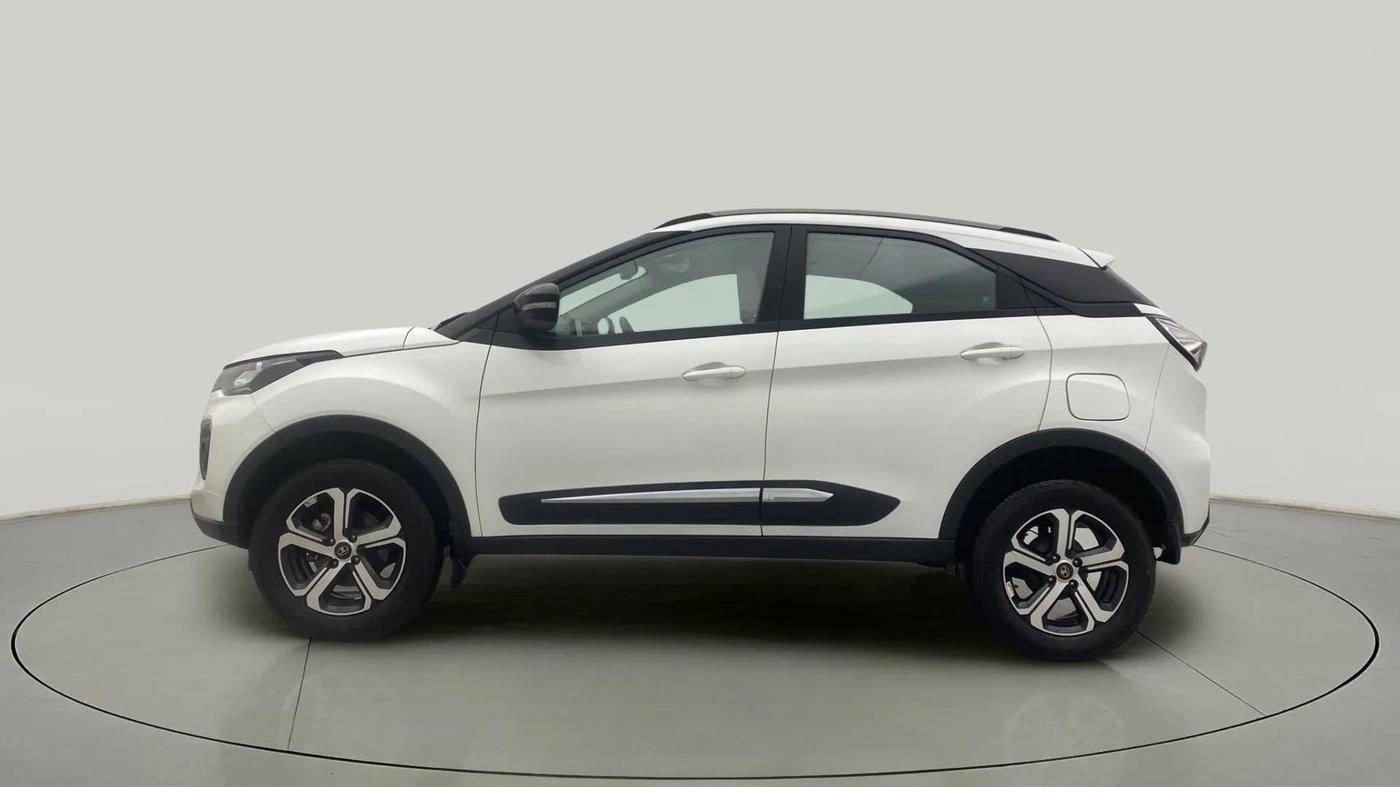 2022 Tata NEXON XZ PLUS DIESEL (L), CNG, Manual, 36,607 km, Left Side
