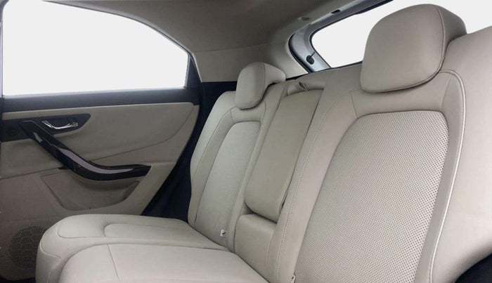 2022 Tata NEXON XZ PLUS DIESEL (L), Diesel, Manual, 36,607 km, Right Side Rear Door Cabin