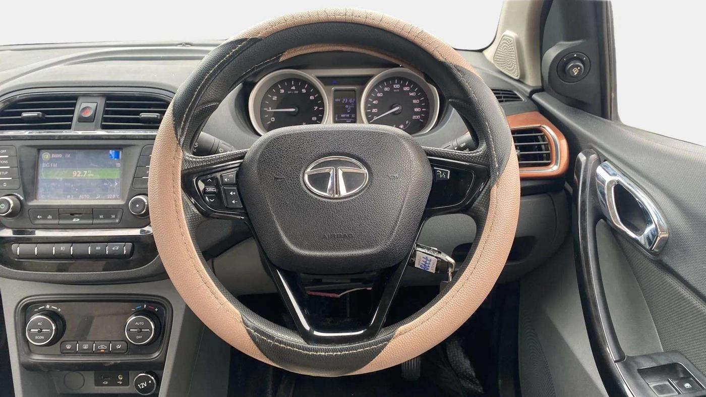 2017 Tata TIGOR XZ (O) PETROL, Petrol, Manual, 23,617 km, Steering Wheel Close Up