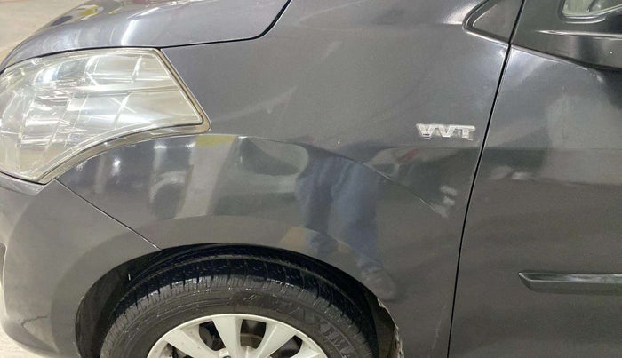 2014 Maruti Ertiga ZXI, Petrol, Manual, 84,719 km, Left fender - Slightly dented