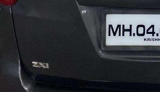 2014 Maruti Ertiga ZXI, Petrol, Manual, 84,719 km, Dicky (Boot door) - Minor scratches
