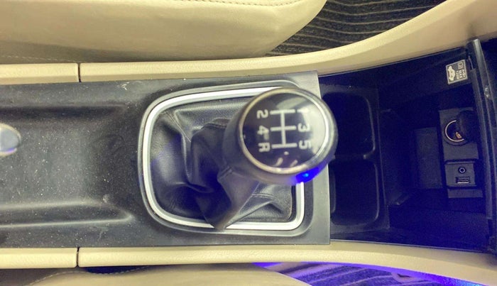 2019 Maruti Ciaz DELTA 1.5 SHVS MT PETROL, Petrol, Manual, 61,840 km, Gear Lever