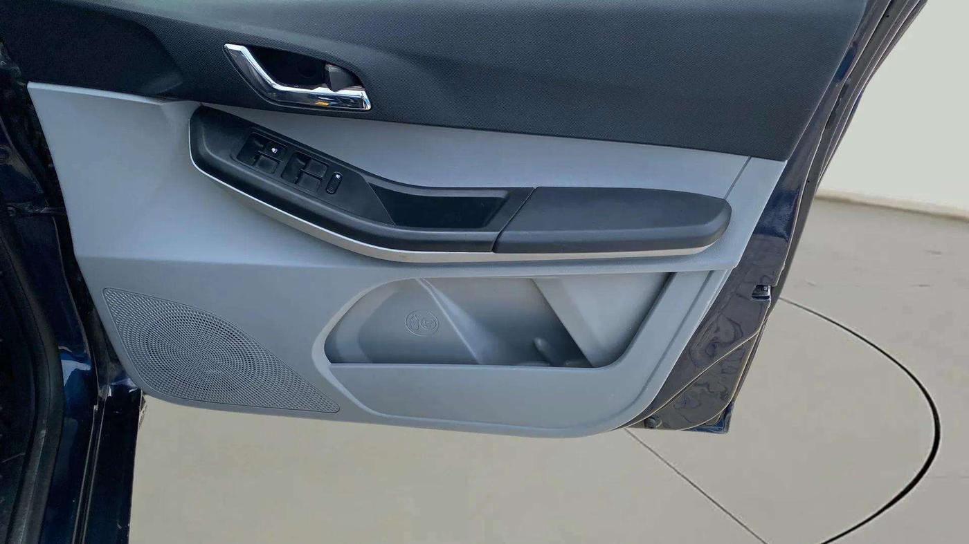 2021 Tata Tiago XZA PLUS PETROL, Petrol, Automatic, 33,927 km, Driver Side Door Panels Control