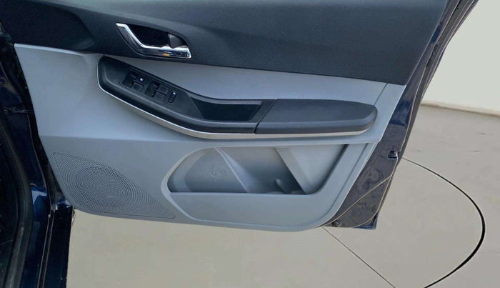2021 Tata Tiago XZA PLUS PETROL, Petrol, Automatic, 33,927 km, Driver Side Door Panels Control
